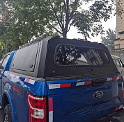 Экспедиционный кунг на FORD F 150. Служит надёжной защитой груза от дождя, снега, ветра и других неблагоприятных погодных условий. Кроме того, кунг предотвращает кражу груза, затрудняя доступ к нему для посторонних лиц.⭐⭐⭐⭐⭐